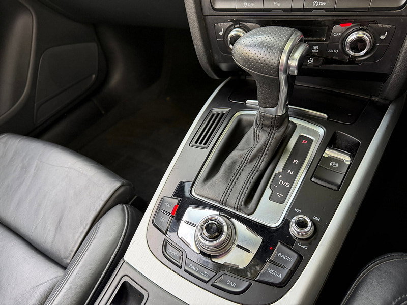 Audi A5 Cabriolet 2.0 TDI S line Convertible 2dr Diesel Multitronic Euro 5 (s/s) (177 ps)