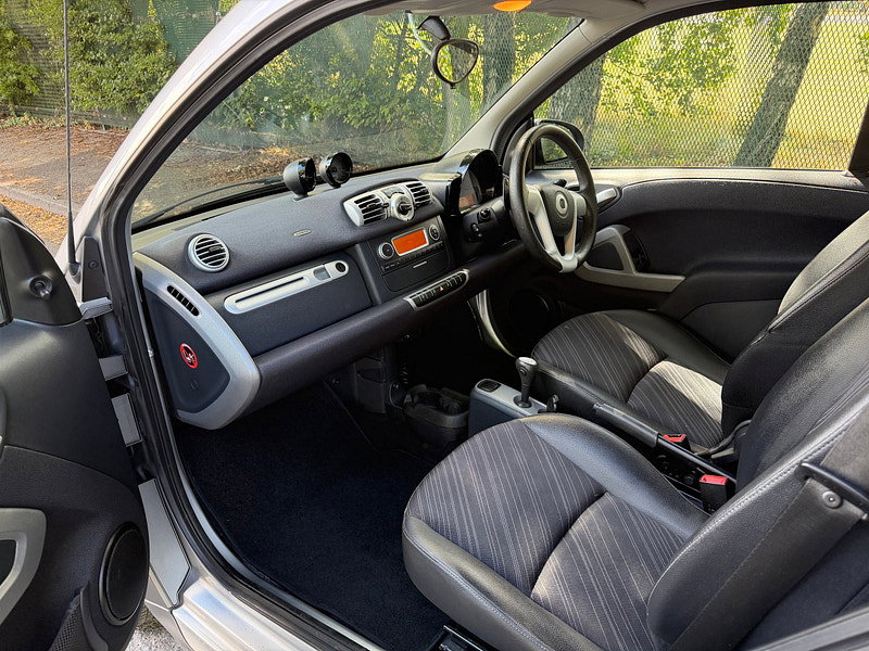 Smart ForTwo 0.8 CDI Pulse Coupe 2dr Diesel SoftTouch Euro 5 (54 bhp)