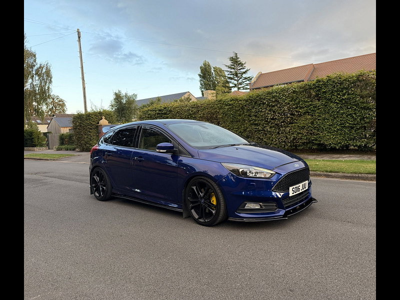 Ford Focus 2.0T EcoBoost ST-3 Hatchback 5dr Petrol Manual Euro 6 (s/s) (250 ps)