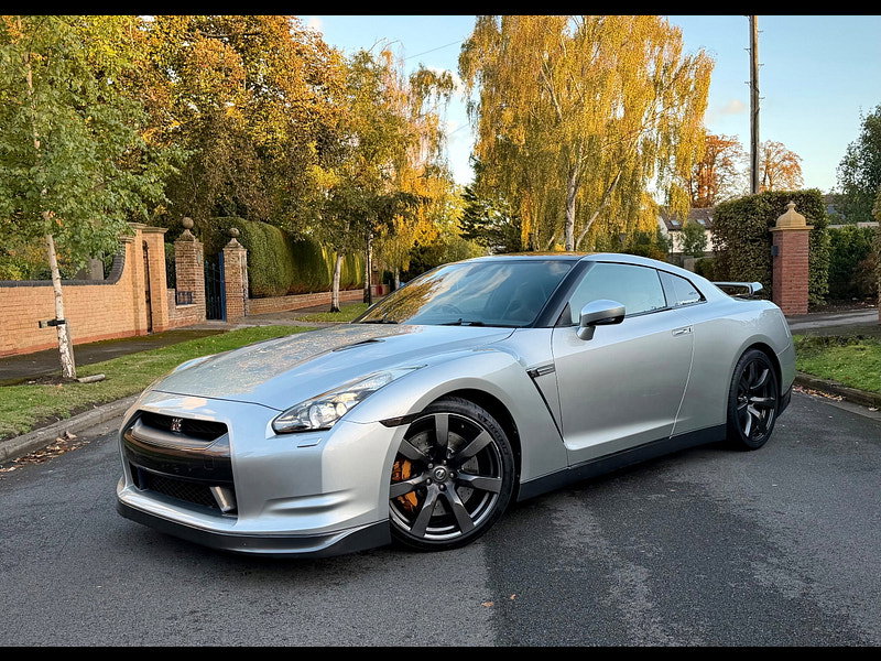 Nissan GT-R 3.8 V6 Black Edition Coupe 2dr Petrol Auto 4WD Euro 4 (485 ps)