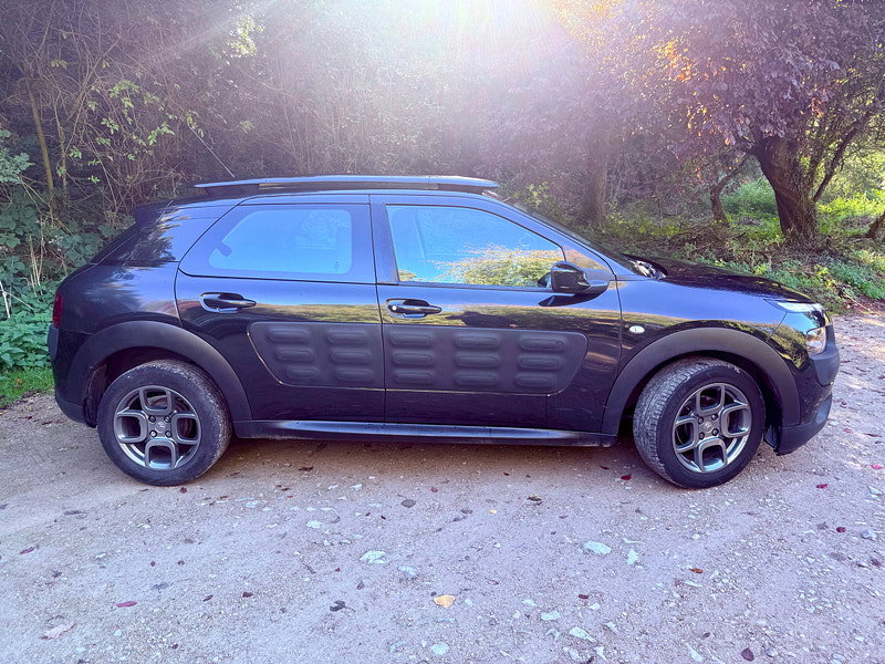 Citroen C4 Cactus 1.6 BlueHDi Feel Hatchback 5dr Diesel Manual Euro 6 (s/s) (100 ps)