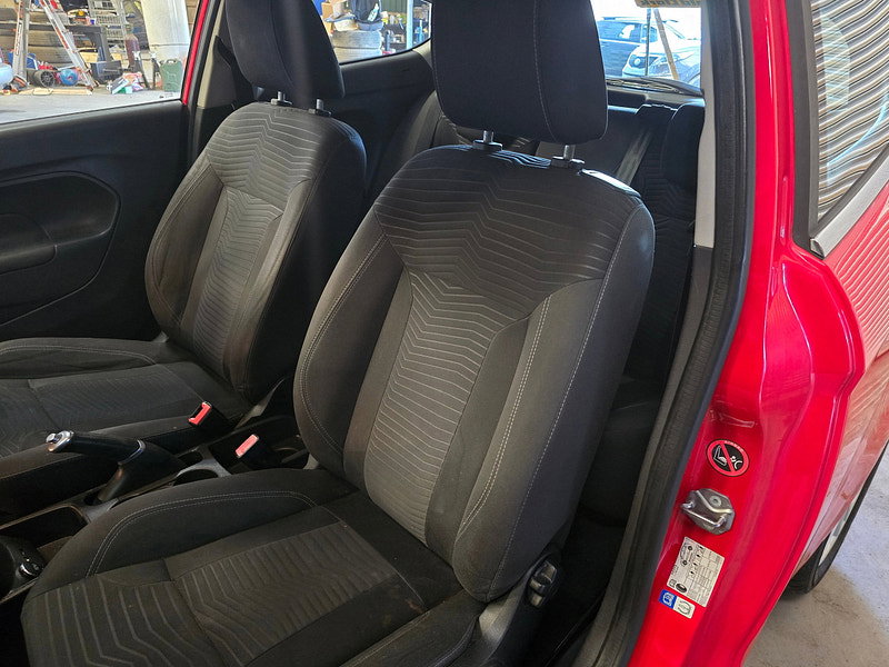Ford Fiesta 1.25 Zetec Hatchback 3dr Petrol Manual Euro 6 (82 ps)