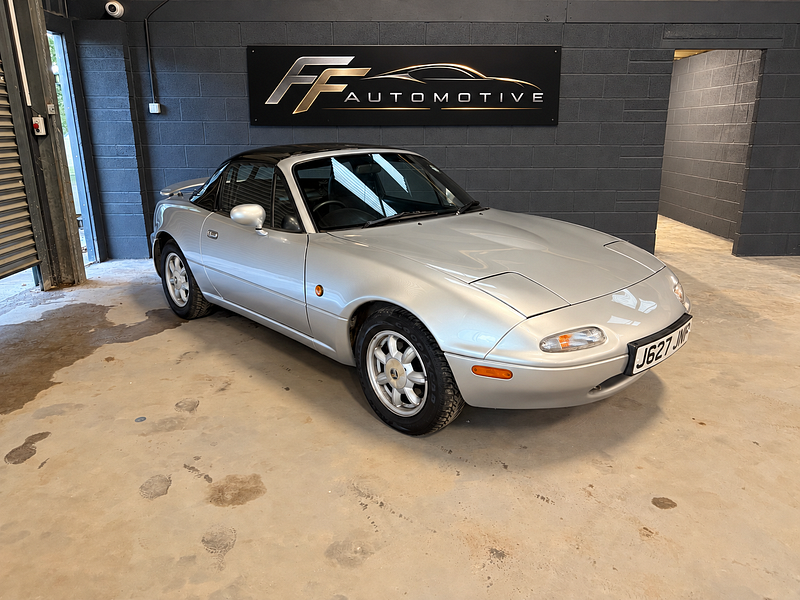 Mazda MX-5 Eunos Roadster