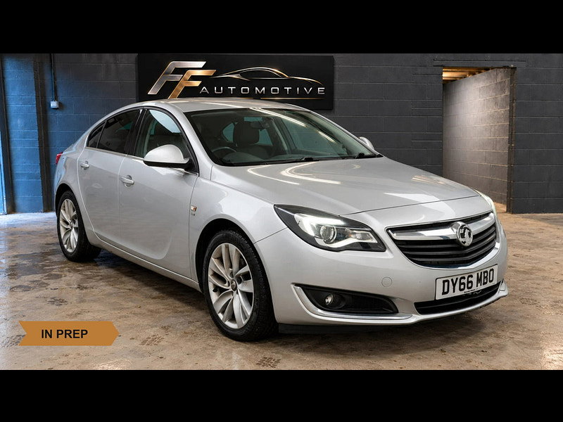 Vauxhall Insignia 1.6 CDTi SRi Nav Hatchback 5dr Diesel Manual Euro 6 (s/s) (136 ps)