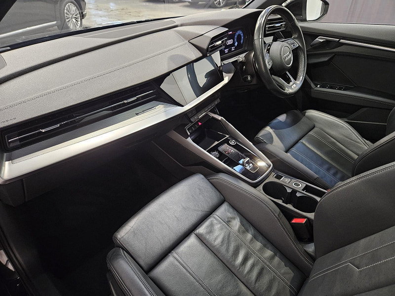 Audi A3 1.0 TFSI 30 S line S Tronic Euro 6 (s/s) 4dr