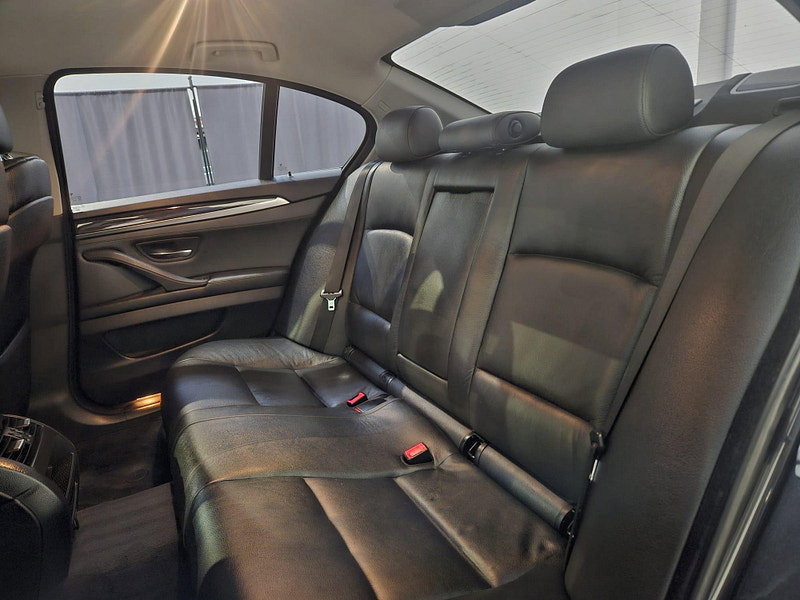BMW 5 Series 3.0 530d SE Steptronic Euro 5 4dr