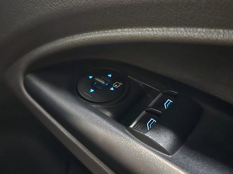 Ford Transit Connect 1.5 200 EcoBlue Limited Panel Van 5dr Diesel Manual L1 Euro 6 (s/s) (120 ps)