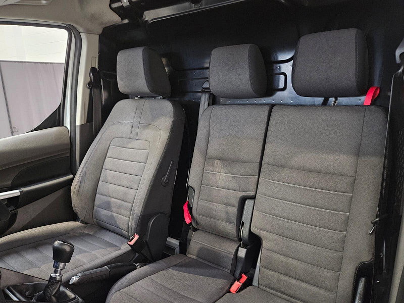 Ford Transit Connect 1.5 200 EcoBlue Limited Panel Van 5dr Diesel Manual L1 Euro 6 (s/s) (120 ps)