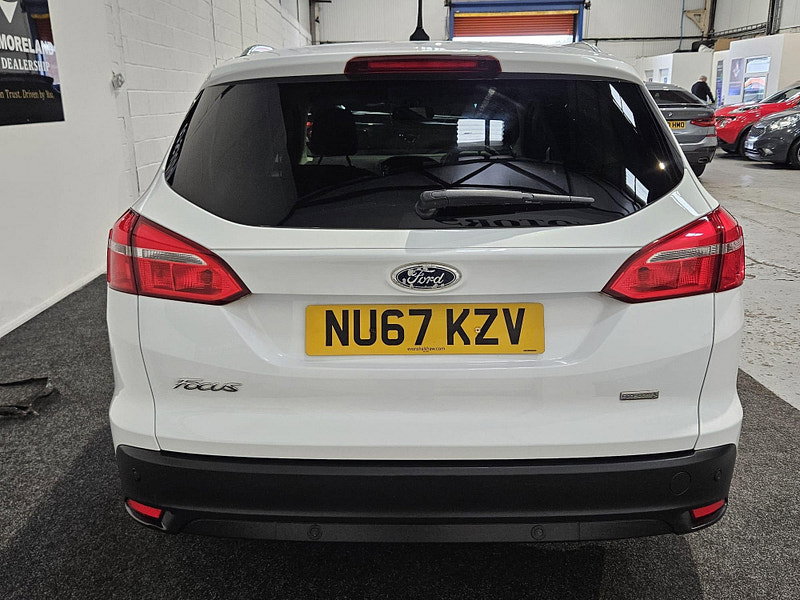 Ford Focus 1.0T EcoBoost Zetec Edition Euro 6 (s/s) 5dr