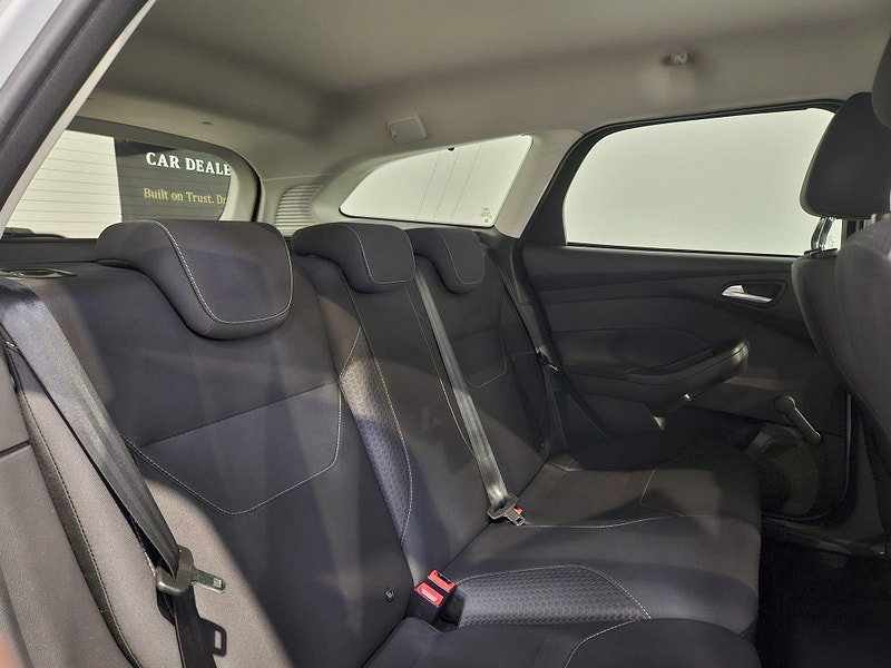 Ford Focus 1.0T EcoBoost Zetec Edition Euro 6 (s/s) 5dr