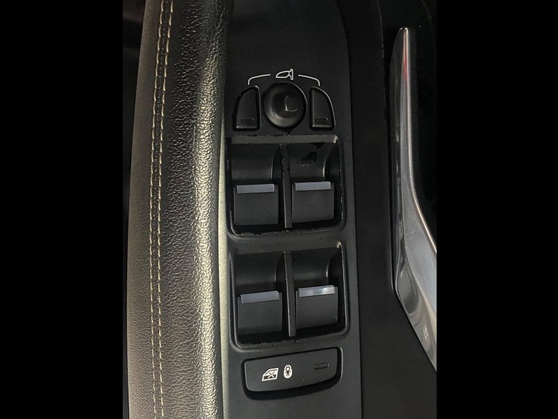 Jaguar E-PACE 2.0 D150 R-Dynamic Euro 6 (s/s) 5dr