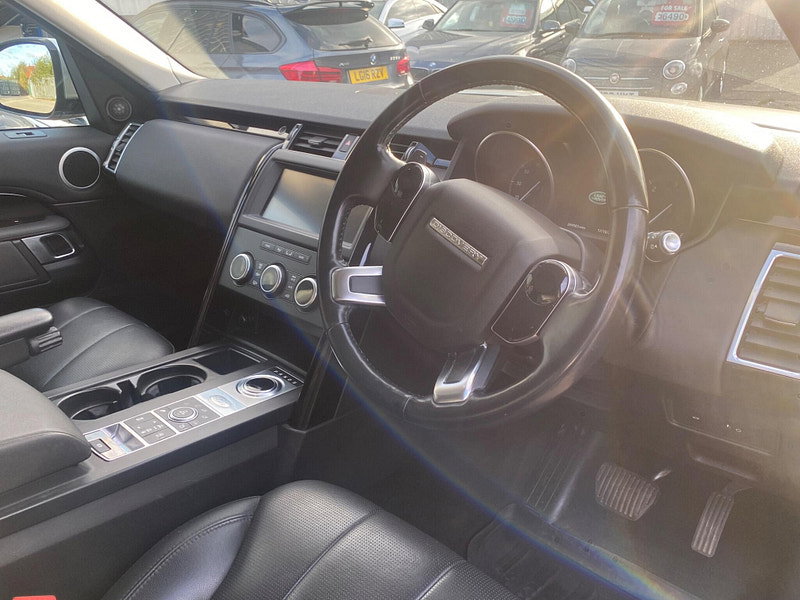 Land Rover DISCOVERY 3.0 SD V6 SE Auto 4WD Euro 6 (s/s) 5dr
