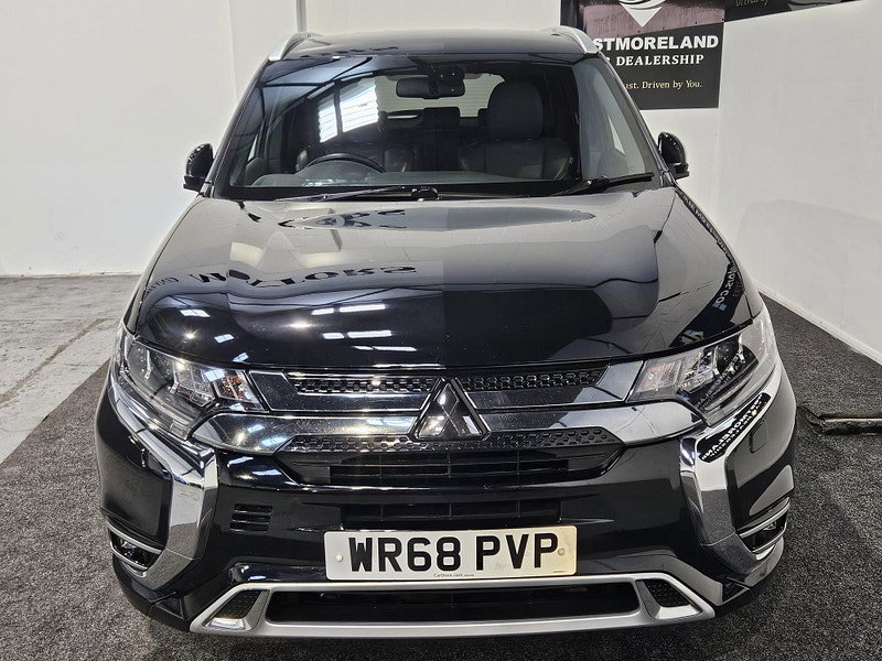 Mitsubishi Outlander 2.4h TwinMotor 13.8kWh 5h CVT 4WD Euro 6 (s/s) 5dr