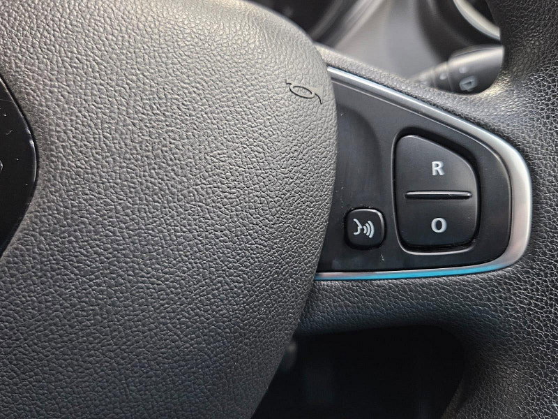 Renault Captur 0.9 TCe ENERGY Play Euro 6 (s/s) 5dr