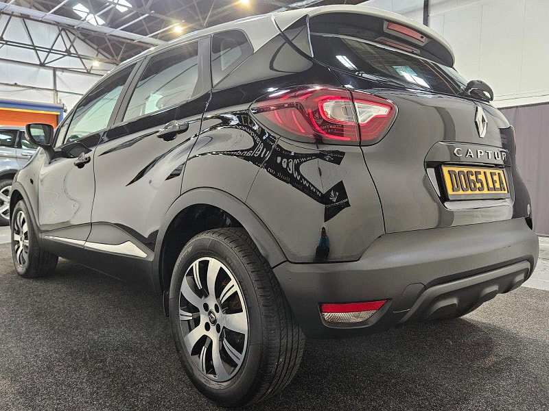 Renault Captur 0.9 TCe ENERGY Play Euro 6 (s/s) 5dr