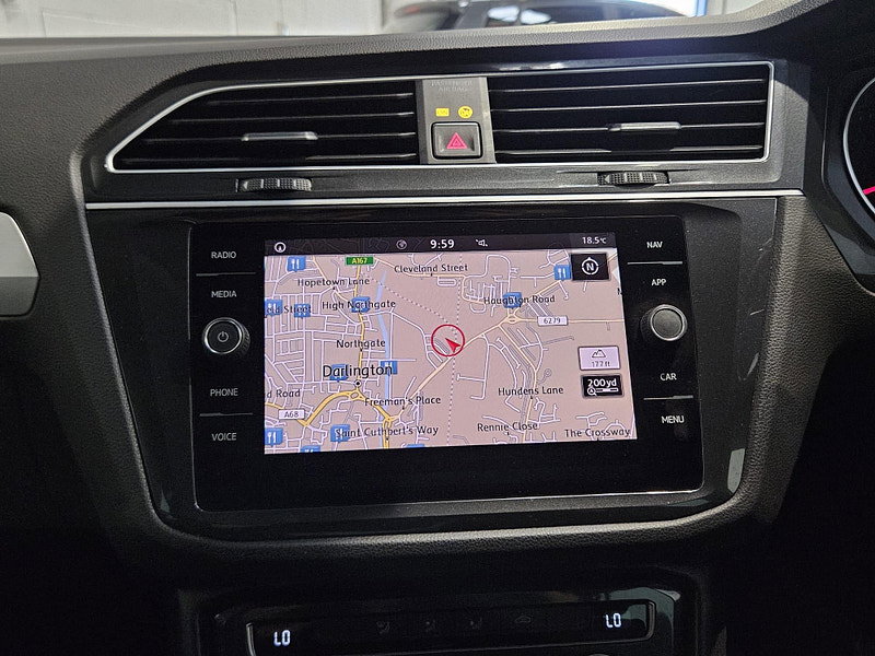 Volkswagen Tiguan 1.4 TSI SE Navigation Euro 6 (s/s) 5dr