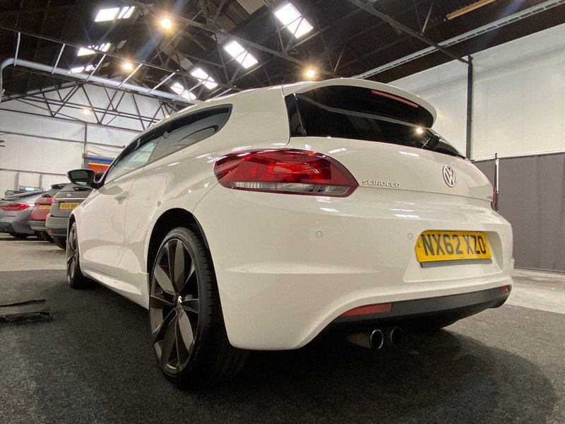 Volkswagen Scirocco 2.0 TSI R-Line Euro 5 3dr (Leather, Nav)
