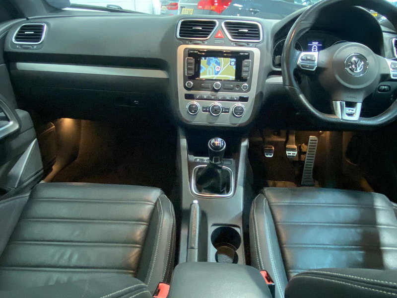 Volkswagen Scirocco 2.0 TSI R-Line Euro 5 3dr (Leather, Nav)