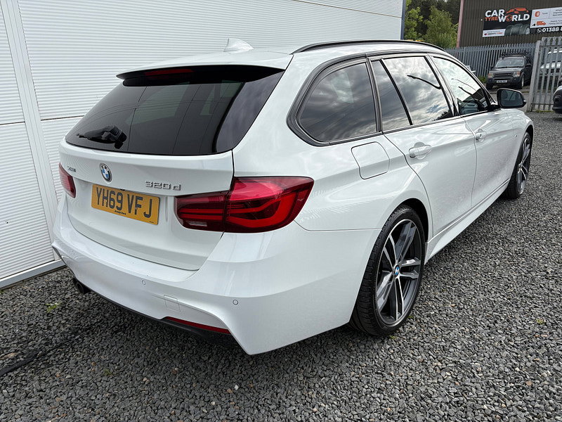 BMW 3 Series 2.0 320d M Sport Shadow Edition Touring 5dr Diesel Auto xDrive Euro 6 (s/s) (190 ps)