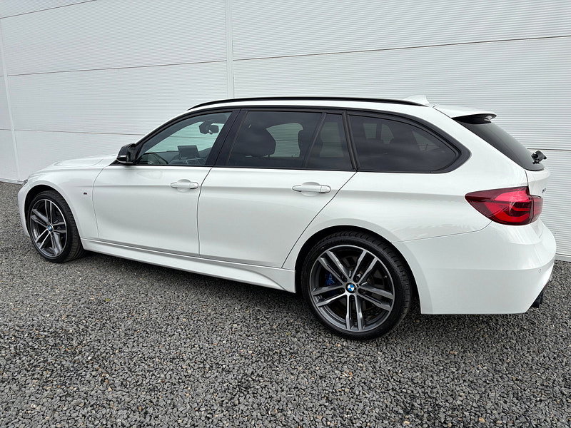 BMW 3 Series 2.0 320d M Sport Shadow Edition Touring 5dr Diesel Auto xDrive Euro 6 (s/s) (190 ps)