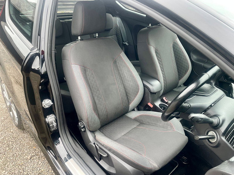 Ford Fiesta 1.0L ST-LINE Hatchback 3dr Petrol Manual Euro 6 (138 bhp)