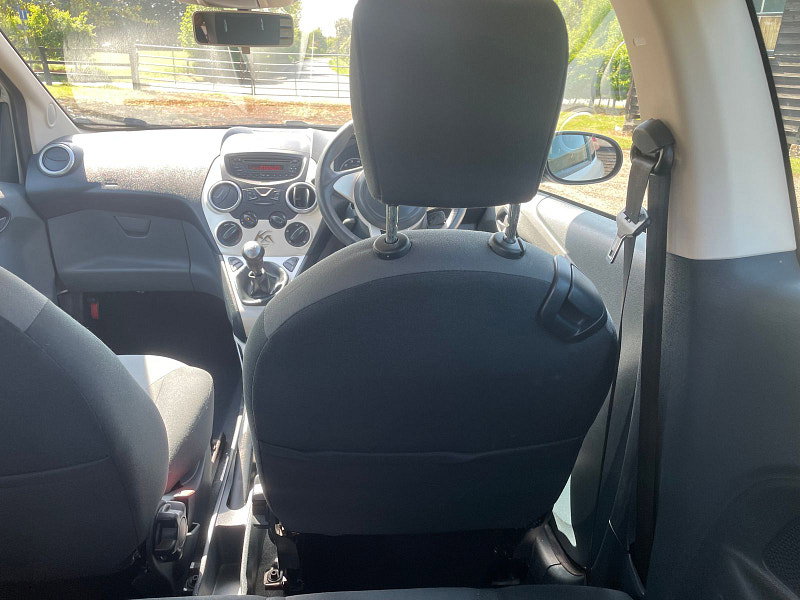 Ford Ka 1.2L Zetec Hatchback 3dr Petrol Manual Euro 5 (68 bhp)