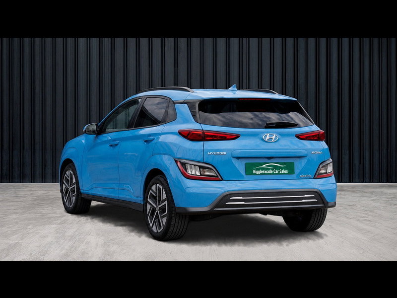 Hyundai Kona 64kWh Ultimate SUV 5dr Electric Auto (10.5kW Charger) (204 ps)