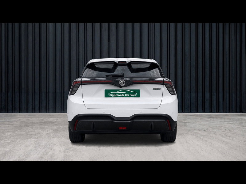 MG Mg4 64kWh Trophy Long Range Hatchback 5dr Electric Auto (203 ps)
