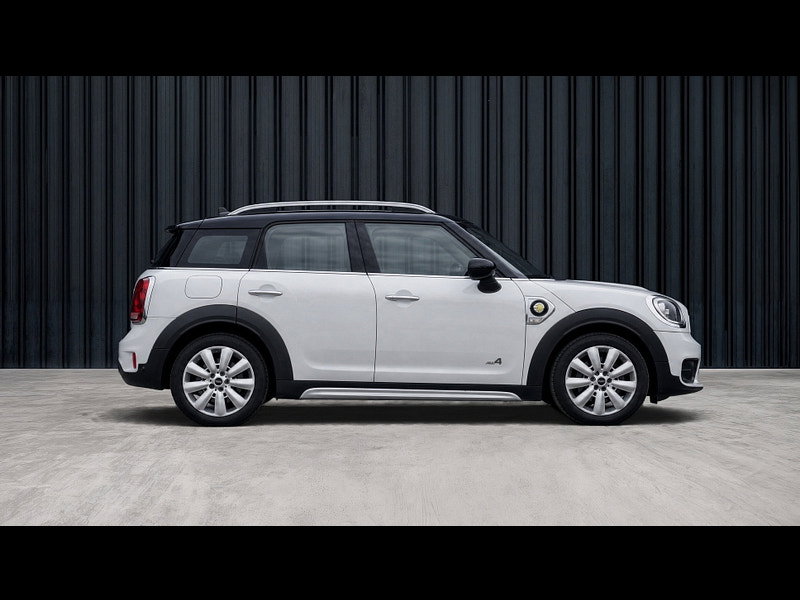 MINI Countryman 1.5 7.6kWh Cooper SE SUV 5dr Petrol Plug-in Hybrid Auto ALL4 Euro 6 (s/s) (224 ps)