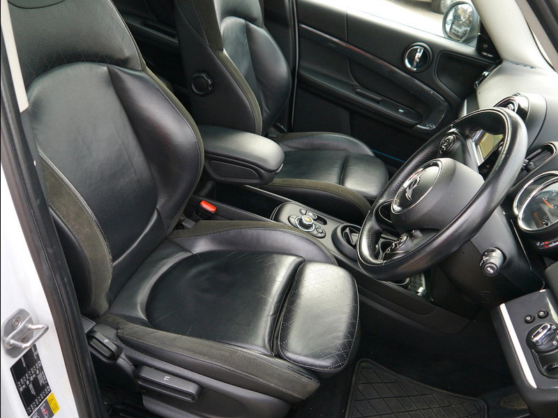 MINI Countryman 1.5 7.6kWh Cooper SE SUV 5dr Petrol Plug-in Hybrid Auto ALL4 Euro 6 (s/s) (224 ps)
