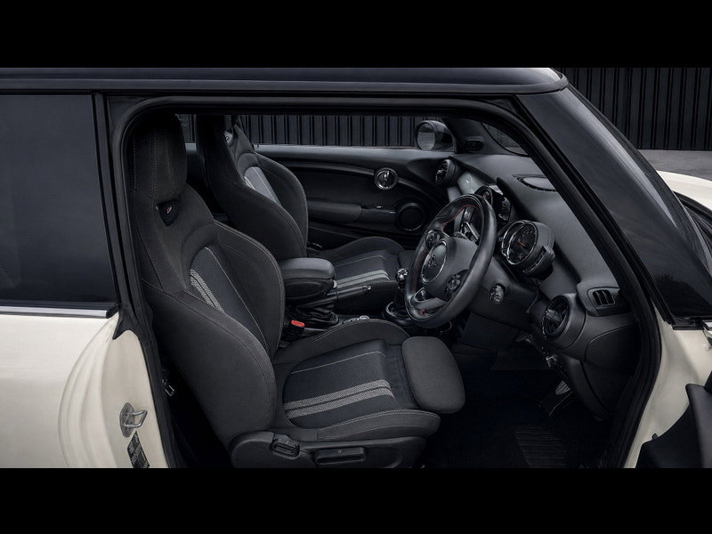 MINI Hatch 1.5 Cooper Sport Hatchback 3dr Petrol Manual Euro 6 (s/s) (136 ps)