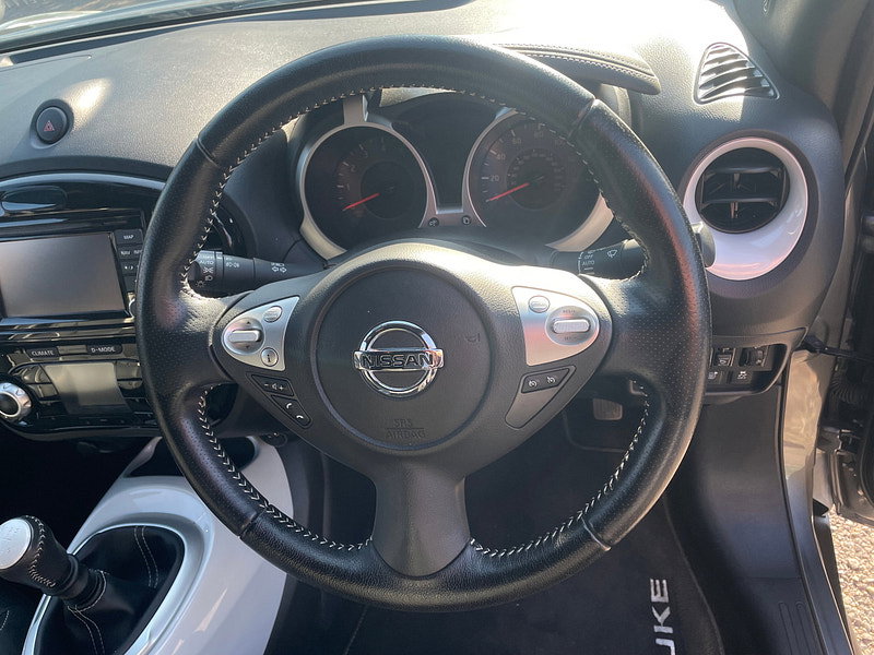 Nissan Juke 1.2 DIG-T Tekna SUV 5dr Petrol Manual Euro 6 (s/s) (115 ps)