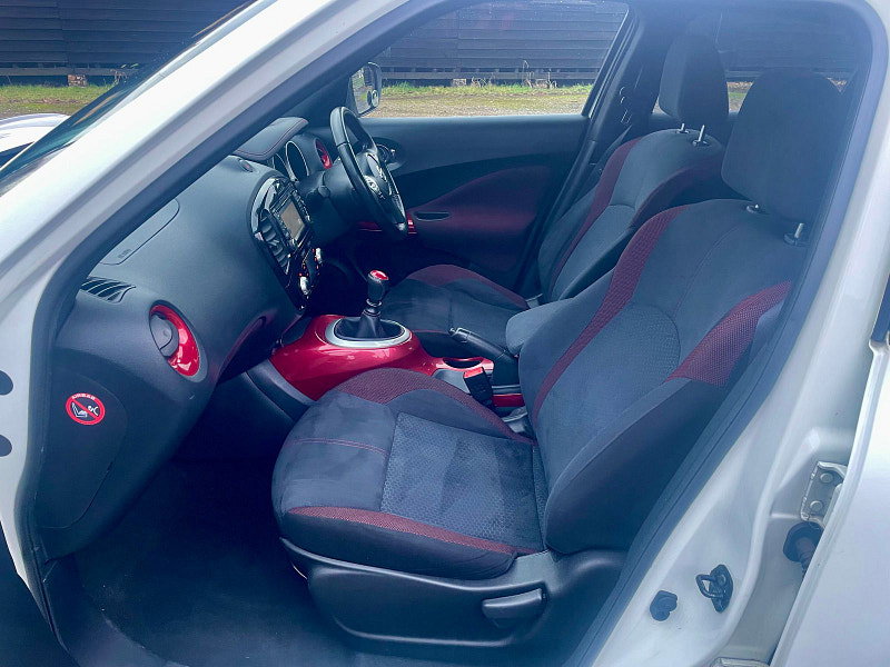Nissan Juke 1.2L N-Connecta DiG-T SUV 5dr Petrol Manual Euro 6 (115 bhp)