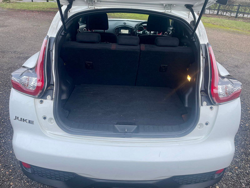 Nissan Juke 1.2L N-Connecta DiG-T SUV 5dr Petrol Manual Euro 6 (115 bhp)