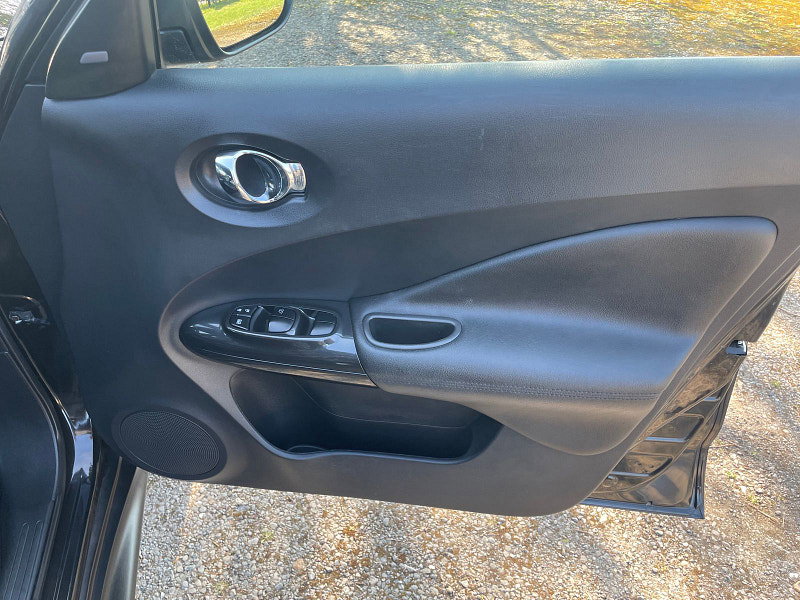 Nissan Juke 1.2L Tekna DiG-T SUV 5dr Petrol Manual Euro 6 (115 bhp)