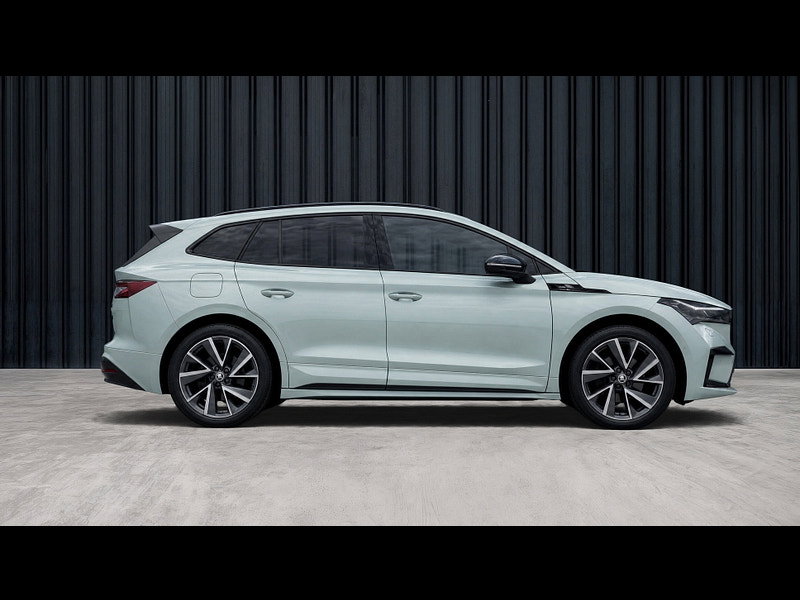 Skoda Enyaq iV 82kWh 80 SportLine SUV 5dr Electric Auto (DC125kW) (204 ps)