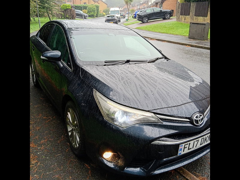 Toyota Avensis 2.0 D-4D Business Edition Saloon 4dr Diesel Manual Euro 6 (s/s) (143 ps)