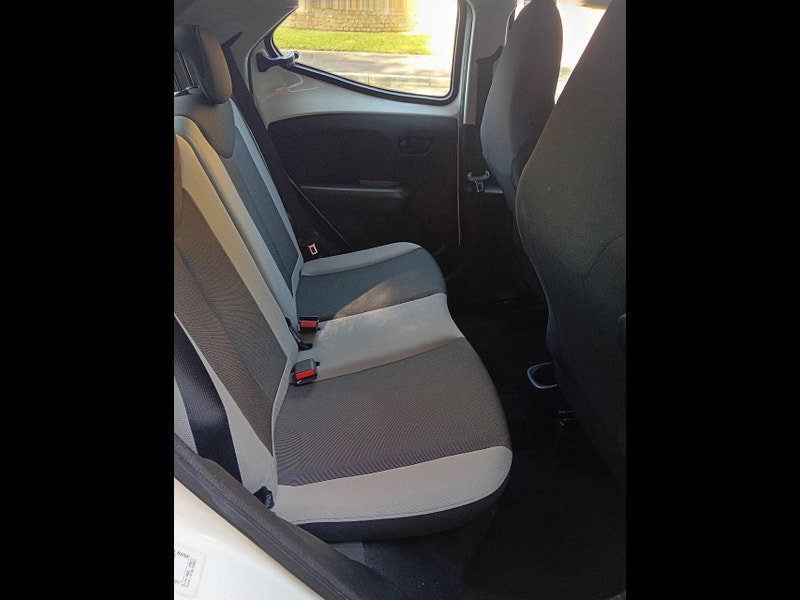 Toyota Aygo 1.0 VVT-i x-play Hatchback 5dr Petrol Manual Euro 5 Euro 5 (68 ps)