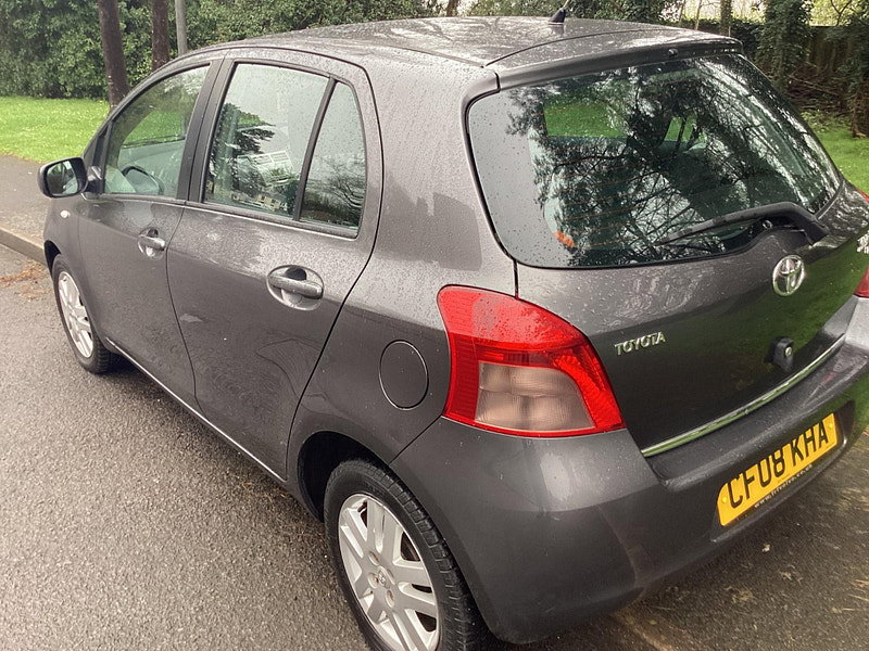 Toyota Yaris 1.3 VVT-i TR 5dr