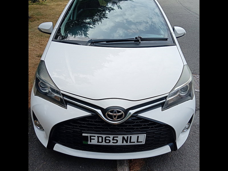 Toyota Yaris 1.33 Dual VVT-i Sport Hatchback 5dr Petrol Manual Euro 5 Euro 5 (99 ps)