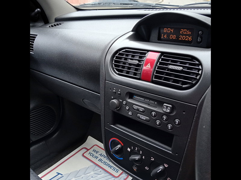 Vauxhall Corsa 1.0i 12v Club Hatchback 3dr Petrol Manual (135 g/km, 57 bhp)