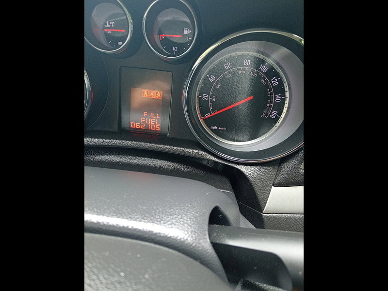 Vauxhall Mokka 1.6 CDTi Exclusiv SUV 5dr Diesel Manual 2WD Euro 6 (s/s) (136 ps)
