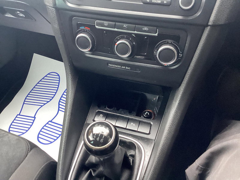 Volkswagen Golf 2.0 TDI BlueMotion Tech GT Euro 5 (s/s) 5dr