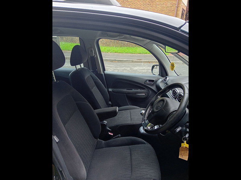 Citroen C3 Picasso 1.6 HDi Exclusive MPV 5dr Diesel Manual Euro 5 (90 ps)