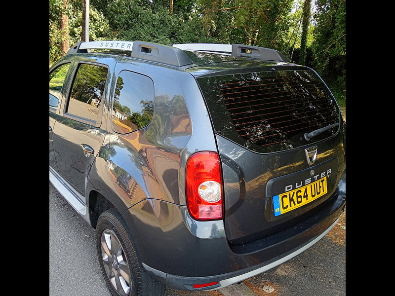 Dacia Duster 1.5 dCi Laureate SUV 5dr Diesel Manual Euro 5 (110 ps)