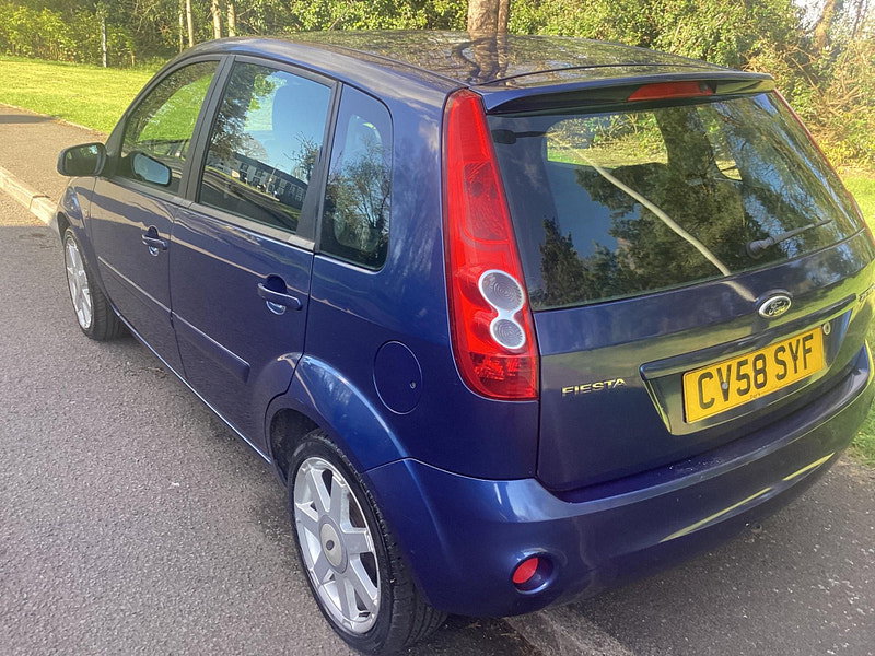 Ford Fiesta 1.25 Zetec Blue Edition 5dr