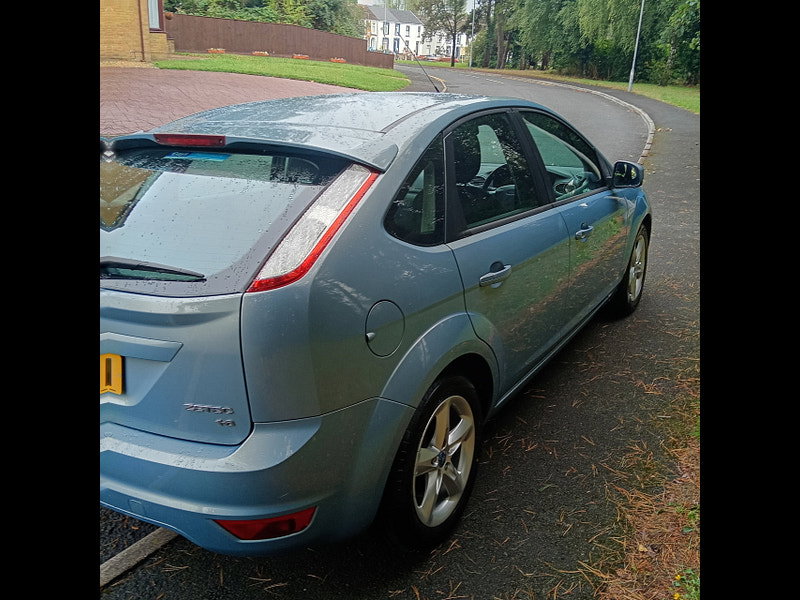 Ford Focus 1.6 Zetec S Hatchback 5dr Petrol Manual (157 g/km, 113 bhp)