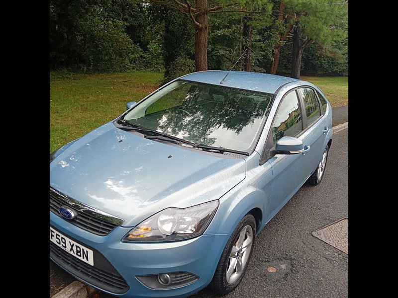 Ford Focus 1.6 Zetec S Hatchback 5dr Petrol Manual (157 g/km, 113 bhp)