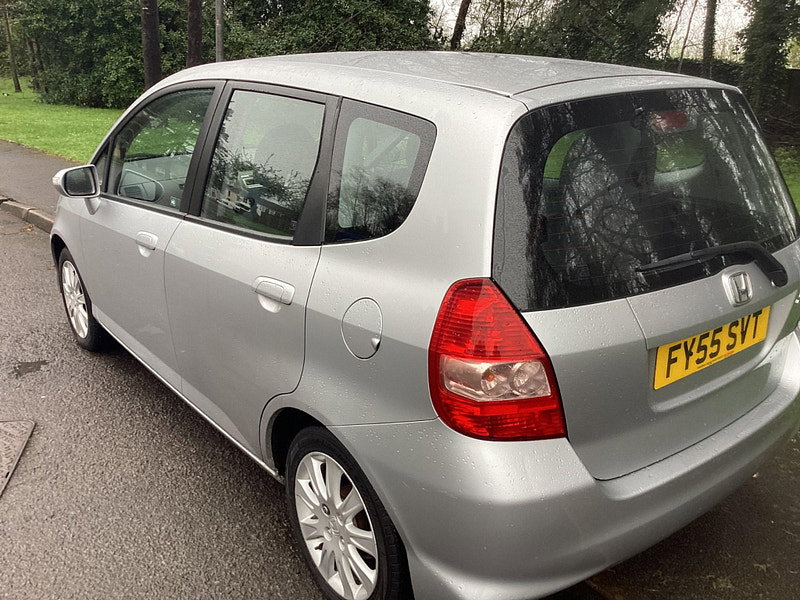 Honda Jazz 1.4 i-DSI SE CVT-7 5dr