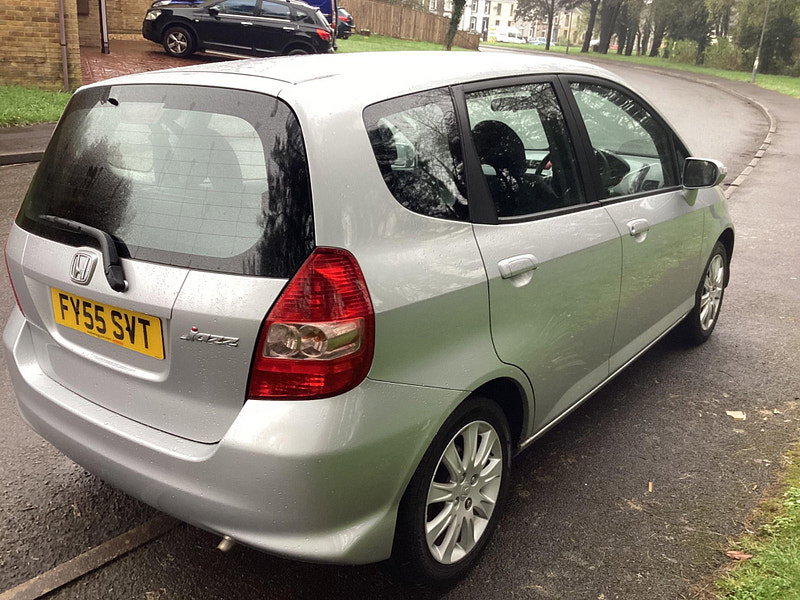 Honda Jazz 1.4 i-DSI SE CVT-7 5dr